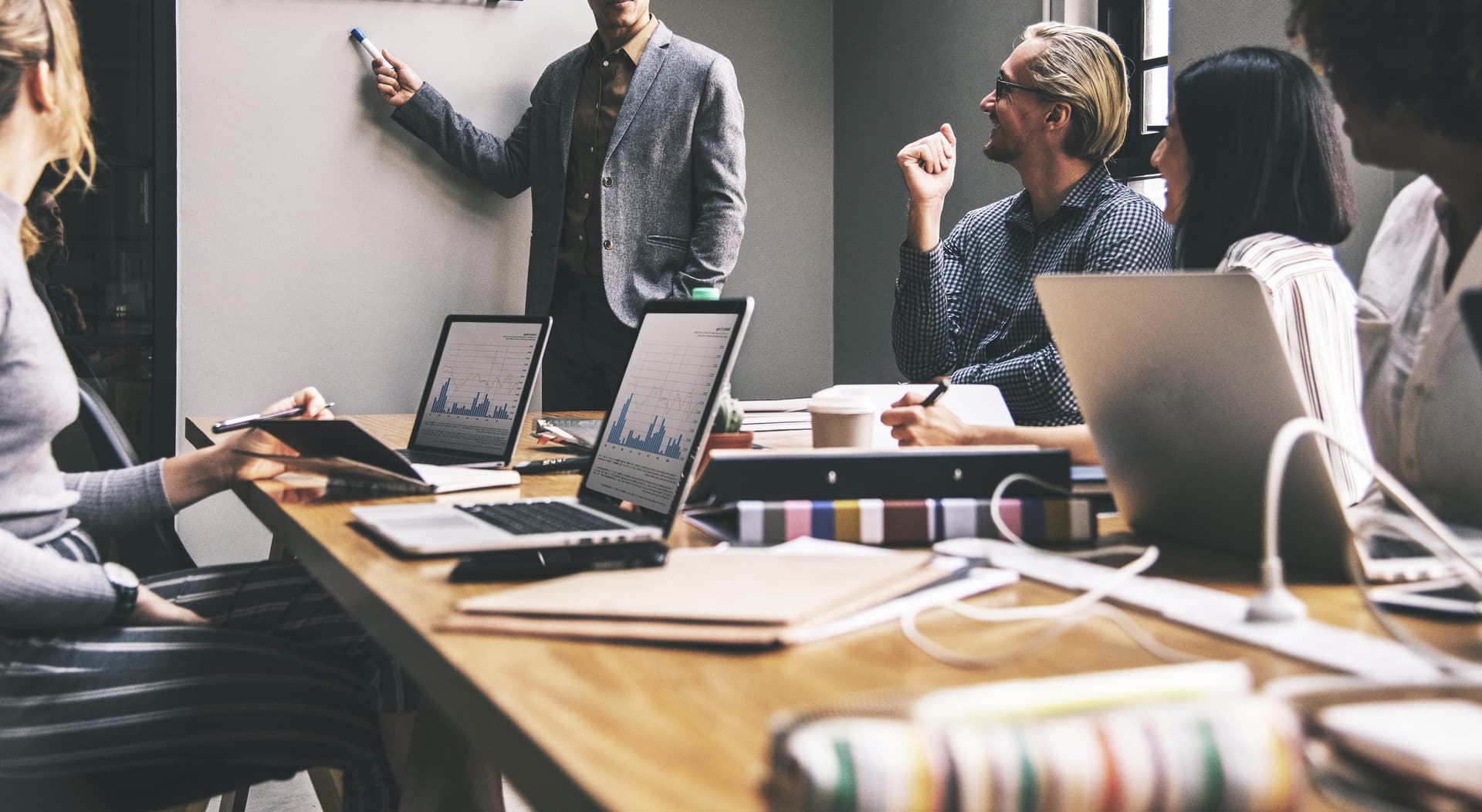 The Business Processes You Should Automate With AI First